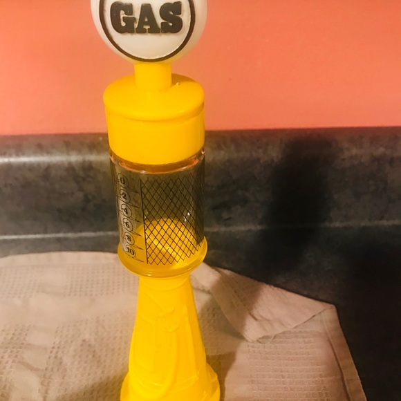 Vintage Avon Decanters - Picture 2 of 8